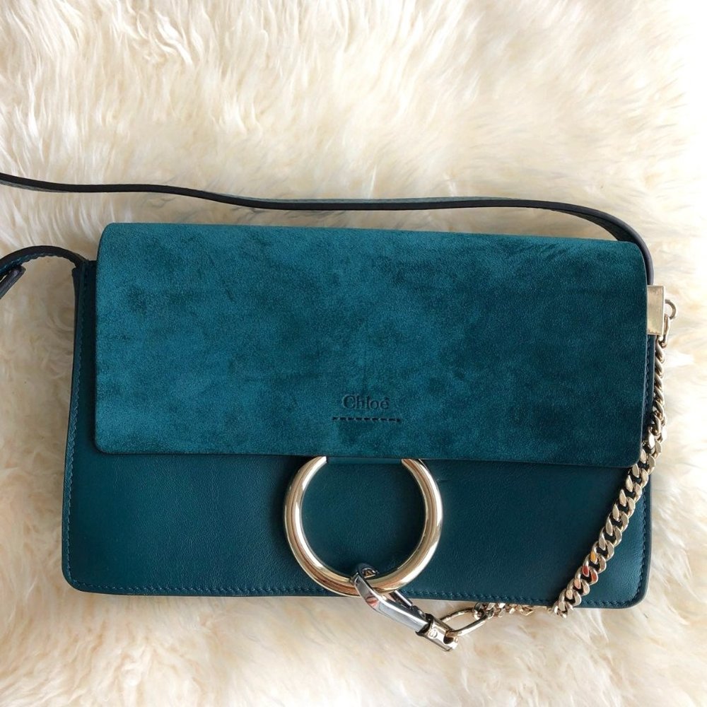 Authenticate Chloé Faye small leather shoulder bag